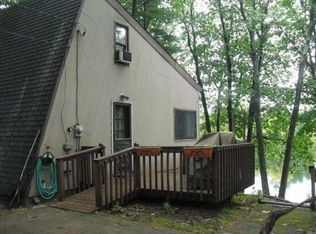 76 Island Dr, Merrimack, NH 03054