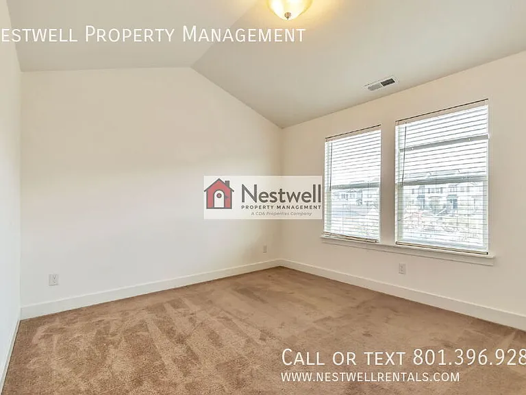 4328 W Watchmen Way — Photo 10