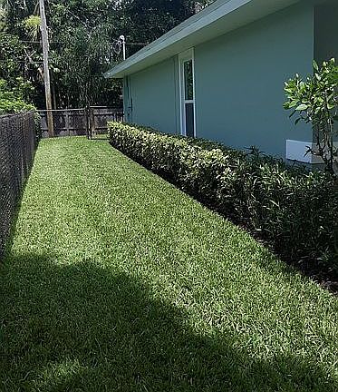 4th image of 545 38th Ave