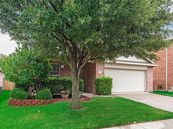 2nd image of 3601 Goldstone Dr
