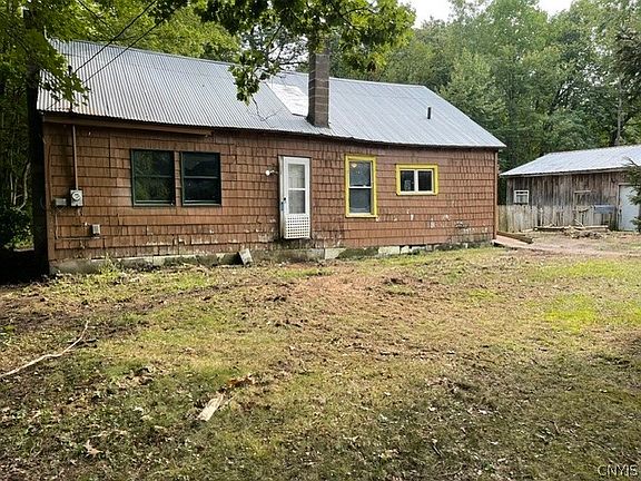 2nd image of 2394 Old Oneida Rd