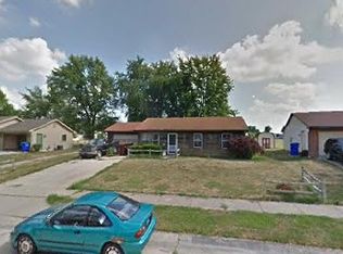 809 Harbor Walk Dr, Fort Wayne, IN 46819