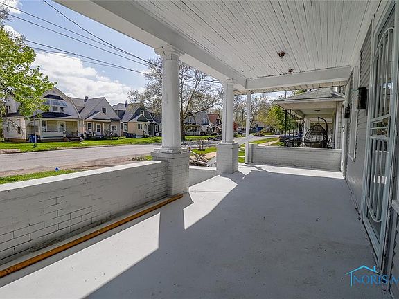 5th image of 1136 South Ave