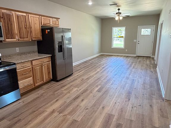 5th image of 523 Windmill Rd