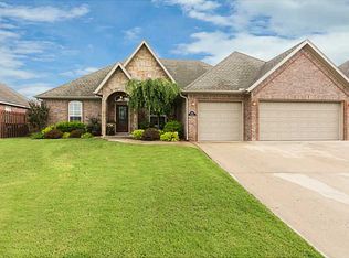 3501 SW Crosswinds Blvd, Bentonville, AR 72712
