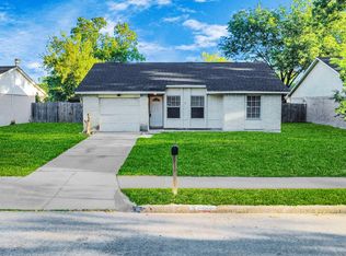 9918 Peachridge Dr, Houston, TX 77070