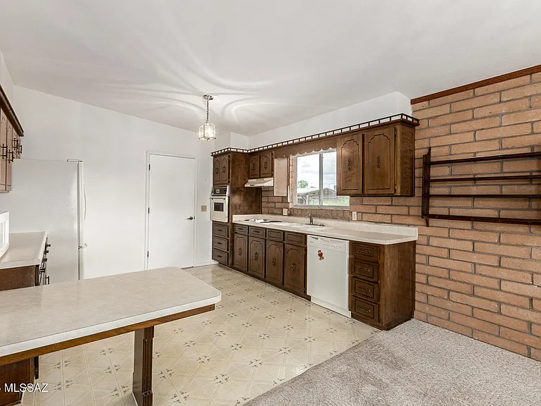 16381 S Observatory Pl — Photo 8