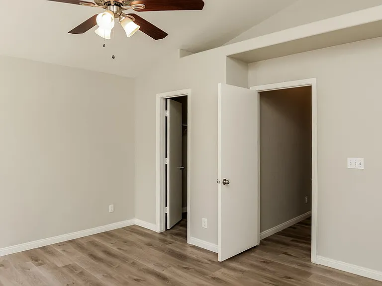 9009 Ballad Ave — Photo 12