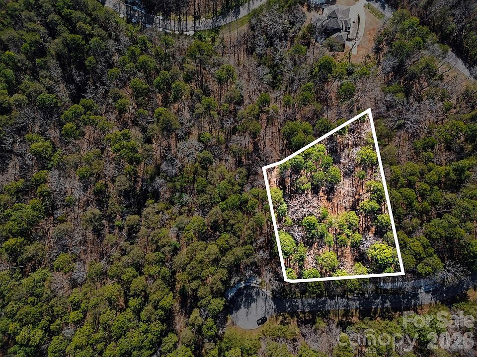1st image of 206 Lakewood Ct