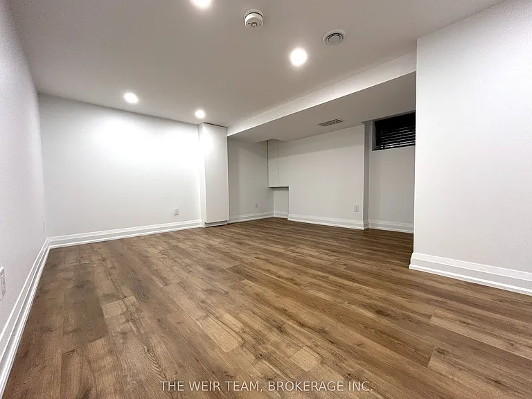 3 Costain Ave — Photo 17