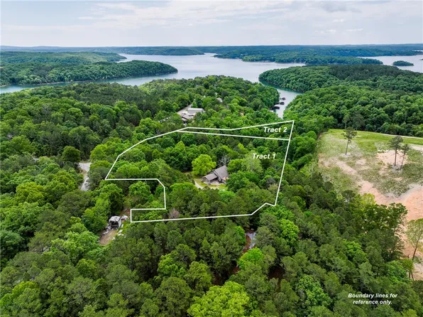 10301 Jims Trl, Rogers, AR 72756