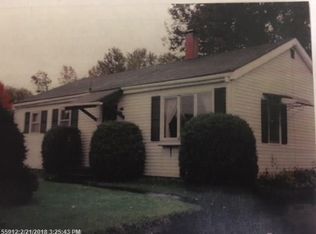 30 Pine St, Presque Isle, ME 04769