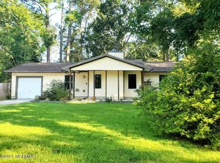 830 Mill River Rd, Jacksonville, NC 28540