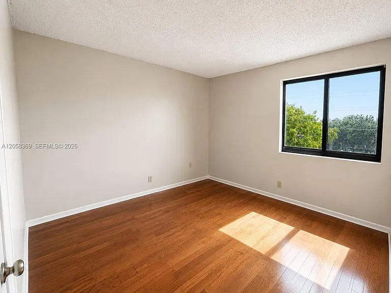 3700 N Pine Island Rd #402 — Photo 9