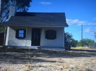 1213 Chateau St, Castroville, TX 78009