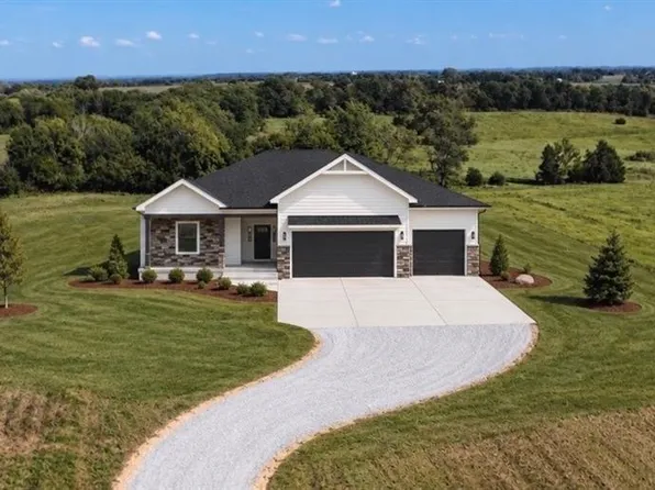 251st St, Mc Louth, KS 66054