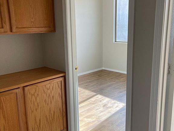 5th image of 6565 W Puget Ave