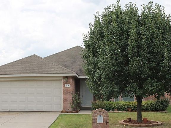 2nd image of 113 Lipan St