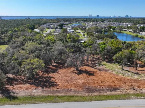 16440 Daughtreys Creek Rd, North Fort Myers, FL 33917