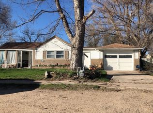 906 Orchard St, Lodgepole, NE 69149