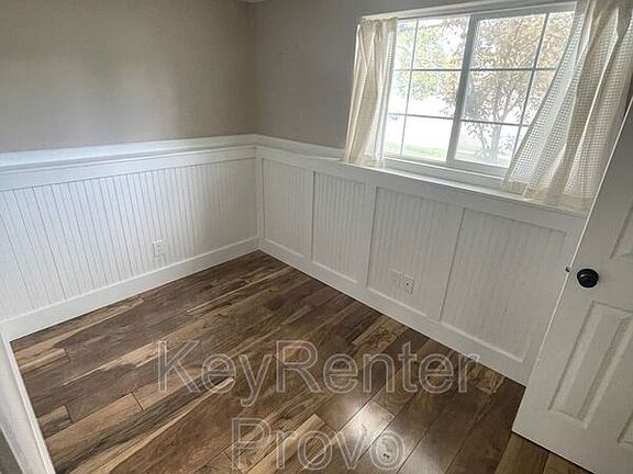 5th image of 544 N Woods Dr