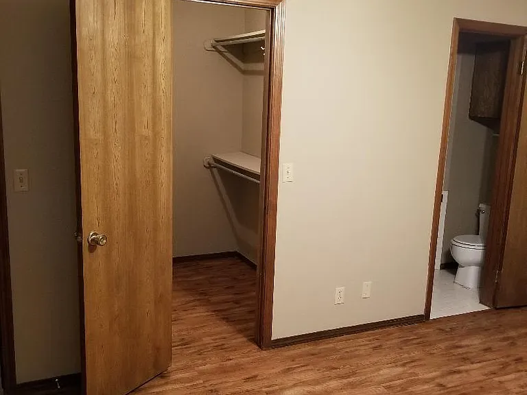 3827 Belhaven Cir — Photo 10