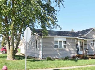410 Lincoln Ave, Delmar, IA 52037