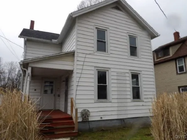 23 Burton St, Walton, NY 13856