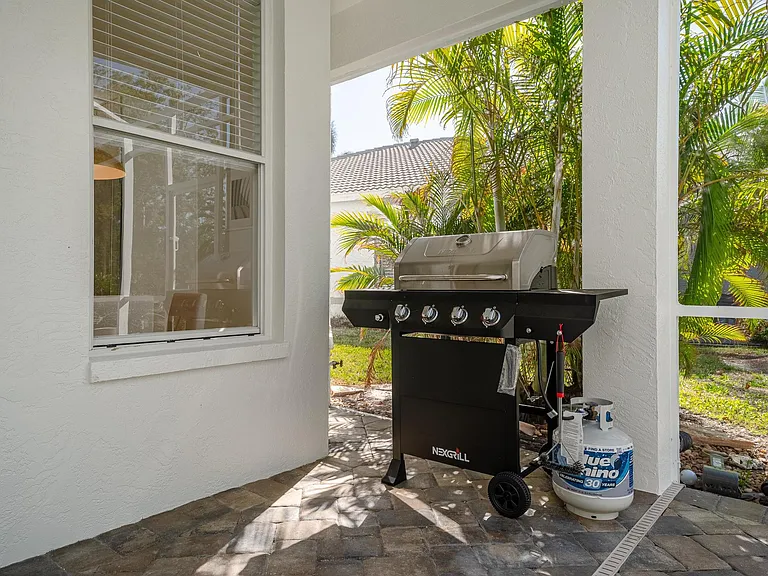25600 Springtide Ct — Photo 37