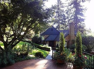 215 Chandler Pl, Lake Oswego, OR 97034