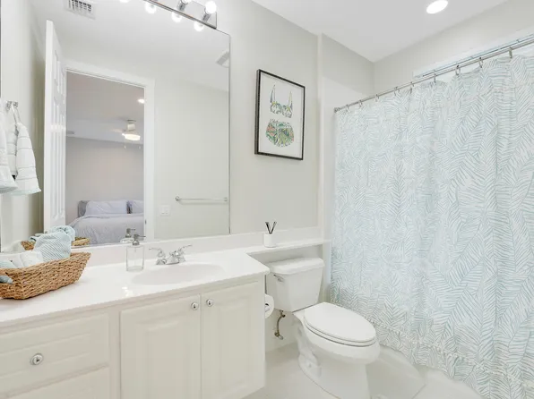 3320 W Community Drive, Jupiter, FL 33458