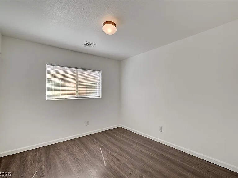 5672 Park City Ave — Photo 20