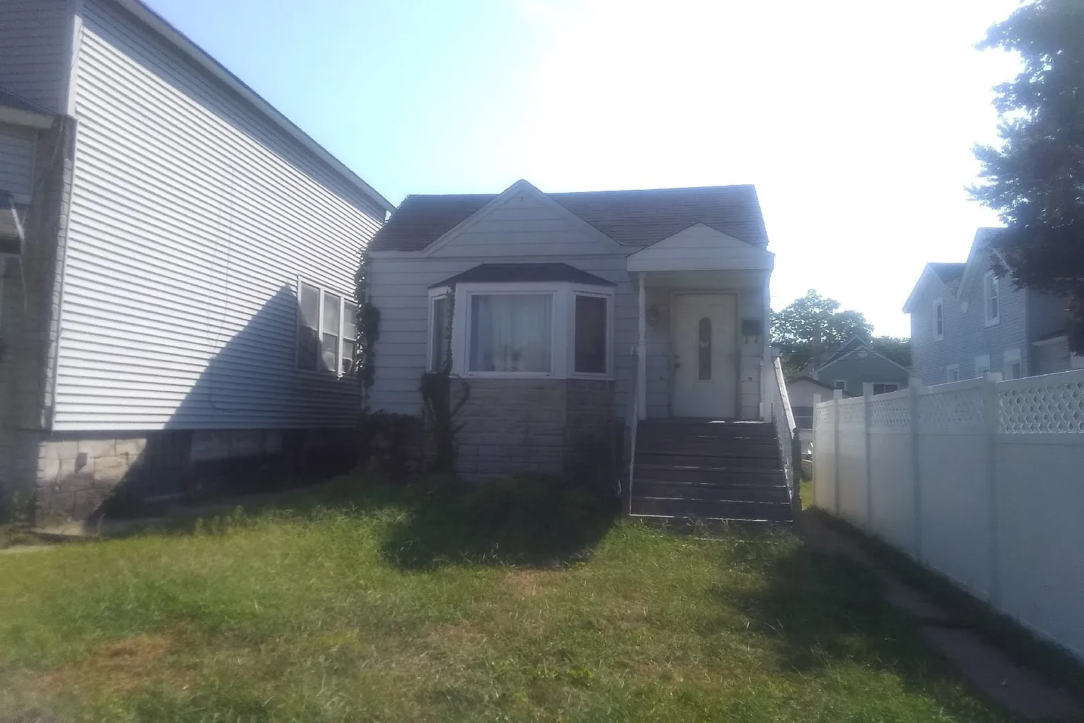 13443 S Burley Ave photo 1