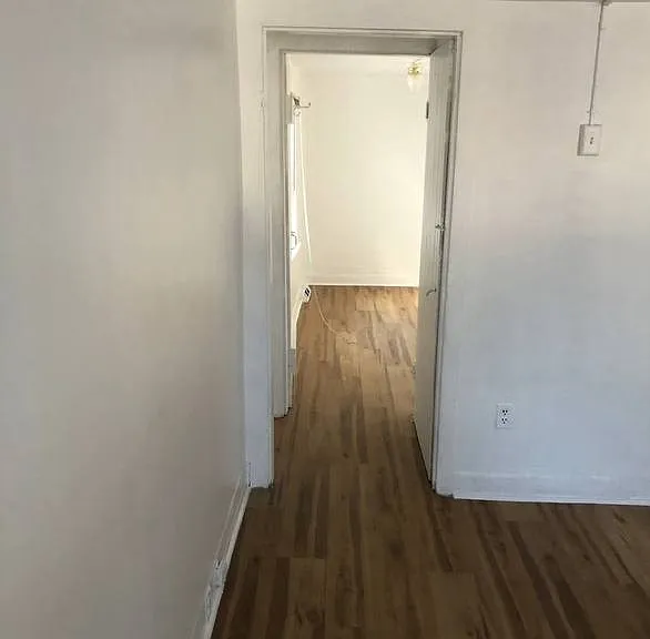 618 Centre St — Photo 2