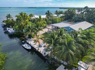 17365 Keystone Rd, Sugarloaf Key, FL 33042