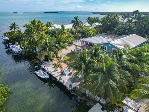 17365 Keystone Rd, Sugarloaf Key, FL 33042