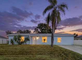 711 NW RIVERSIDE Drive, Port St Lucie, FL 34983