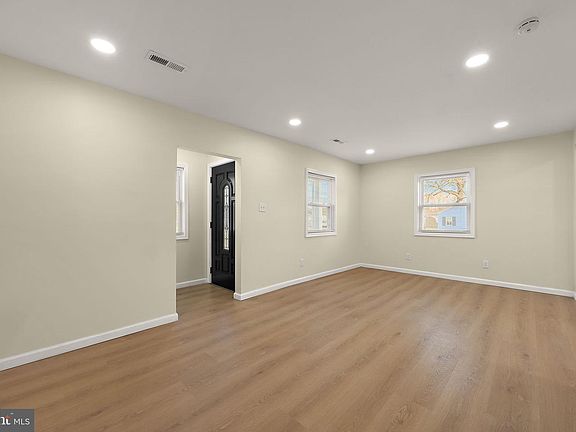5th image of 23 Lea Rd