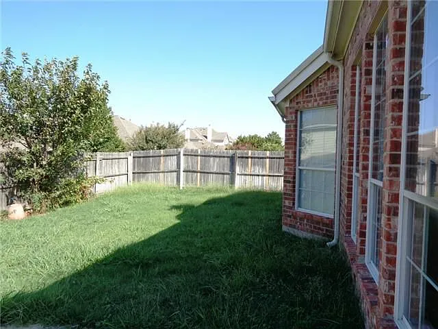 8164 Hosta Way — Photo 5