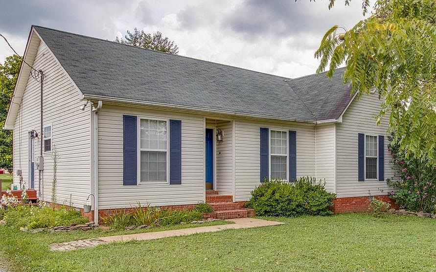 1st image of 100 Copeland Dr
