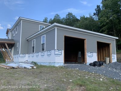 105 Black Walnut Dr, Olyphant, PA, 18447