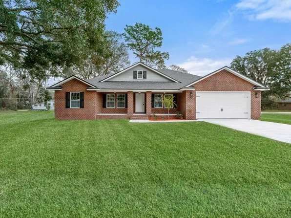 55063 Yellow Jacket Dr, Callahan, FL 32011