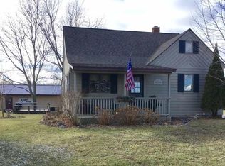 6925 Midland Rd, Freeland, MI 48623