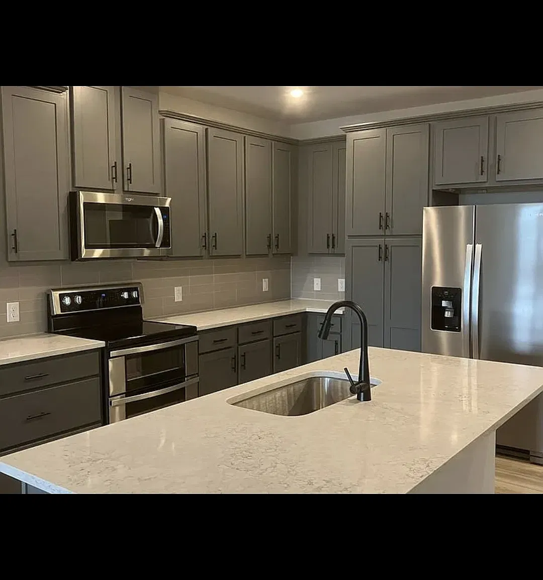 2 bed, 1335 sqft, $1,875 — Photo 2