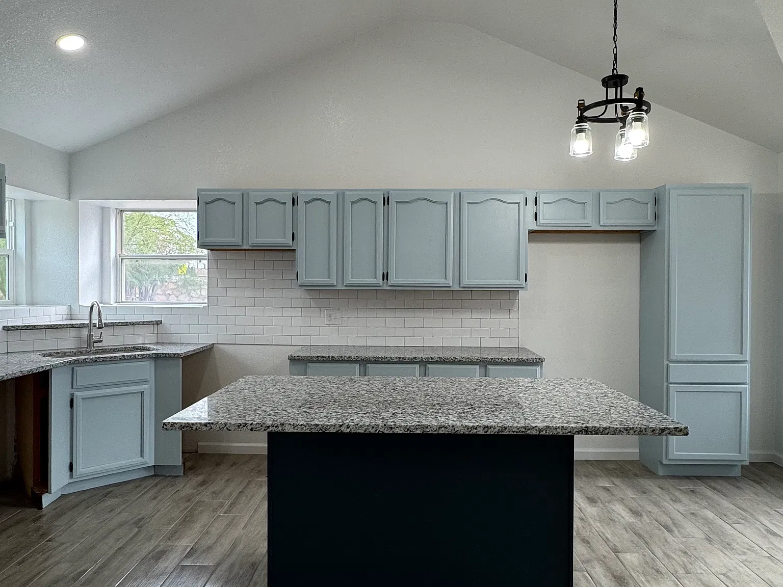 4 bed, 1361 sqft, $1,500 — Photo 3