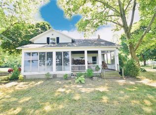 5694 Middle Ridge Rd, Madison, OH 44057