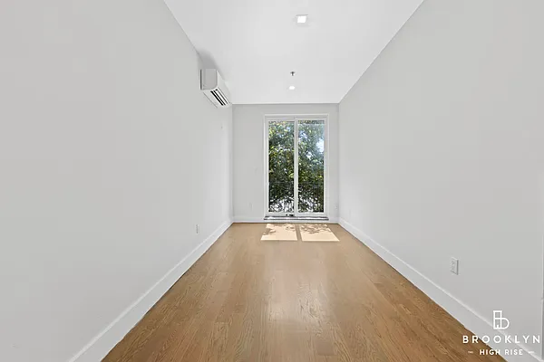 Rented by Brooklyn High Rise LLC | media 8