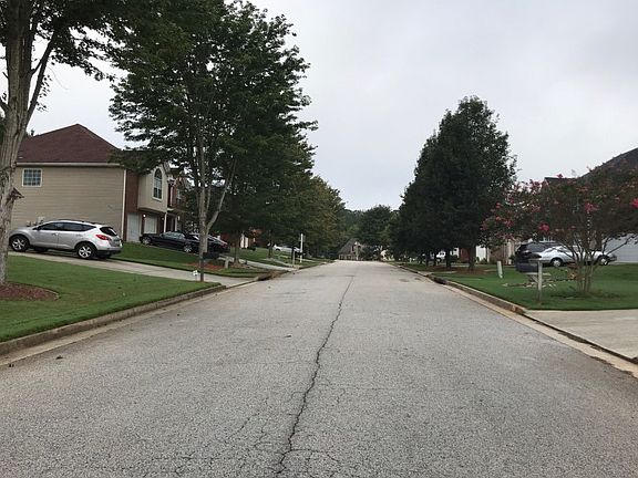 5th image of 60 Courtneys Ln