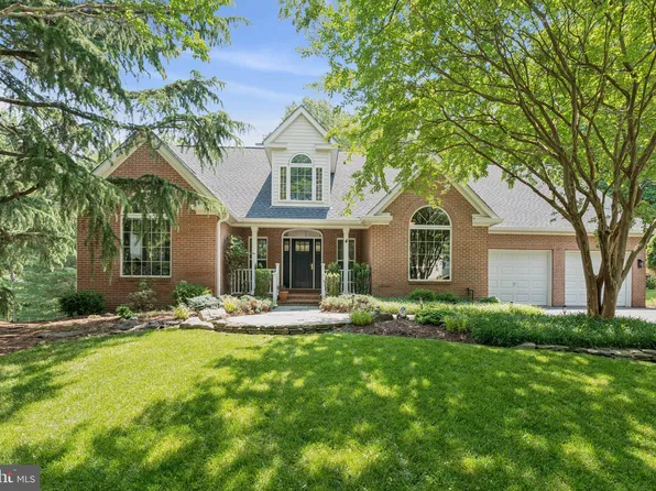 4 Hartley Pl, Gaithersburg, MD 20878