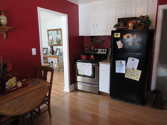 5th image of 654 Buena Vista Ave